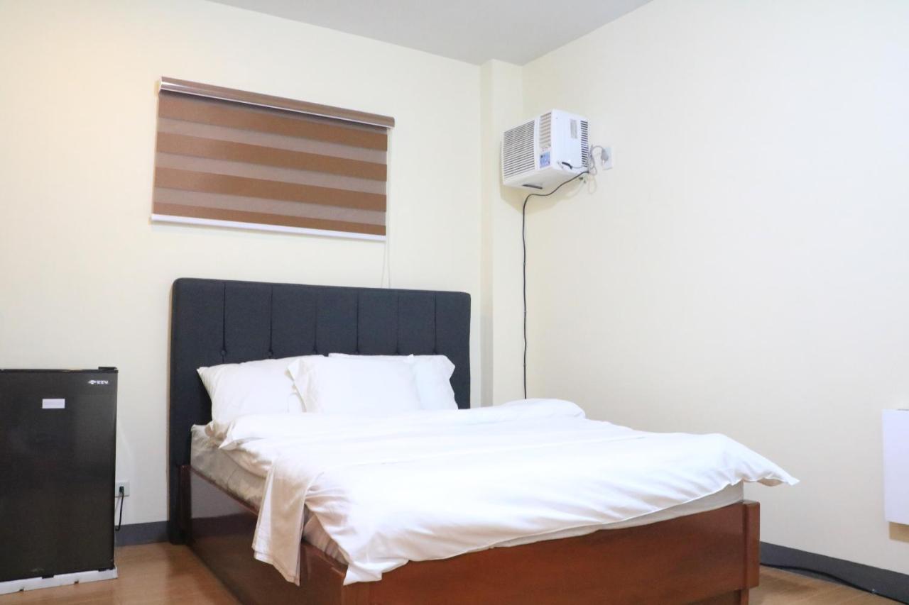 Anicia Guesthouse Rooms Paranaque City Exterior foto