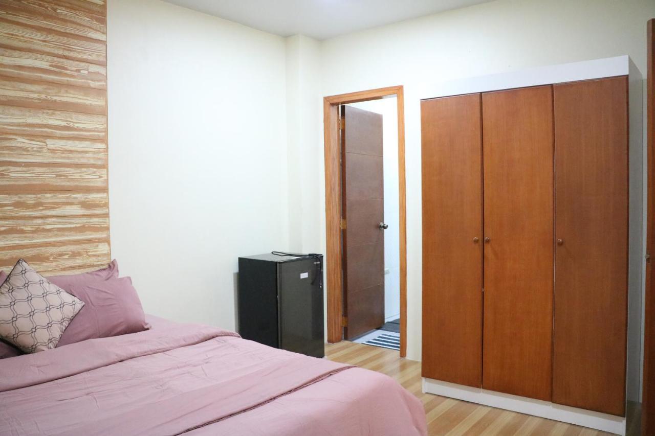 Anicia Guesthouse Rooms Paranaque City Exterior foto